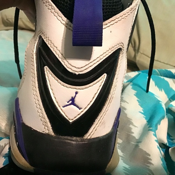 Jordan True Flights - Picture 1 of 5